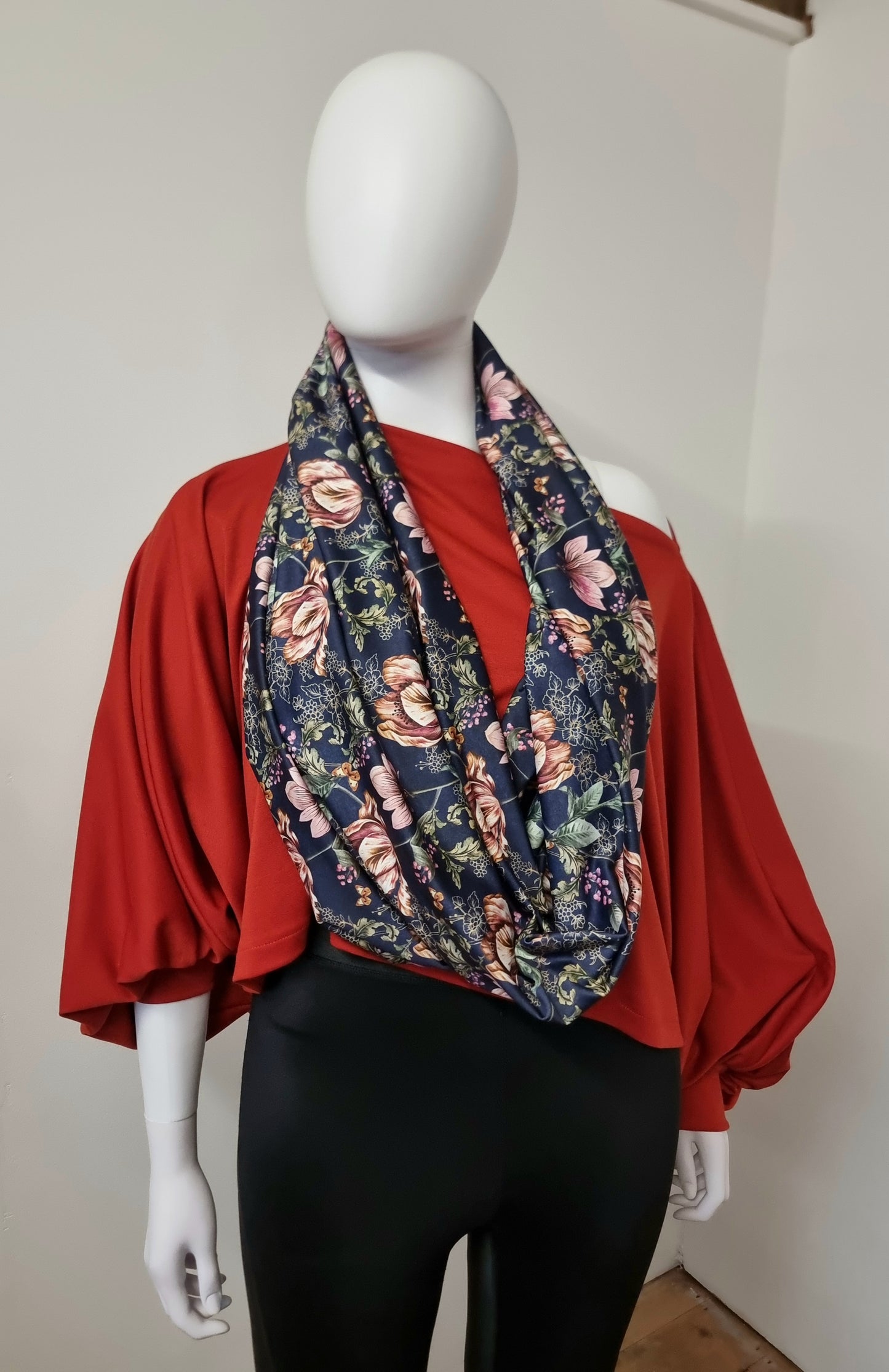 Luxury Snood - Midnight Floral