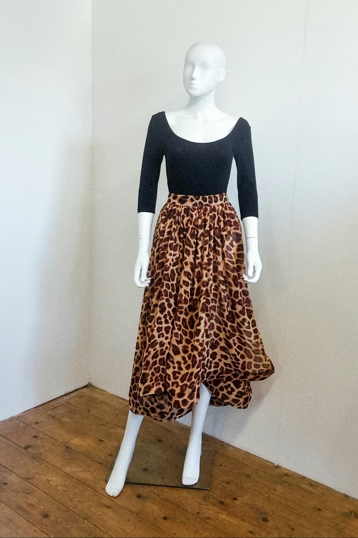 Fifi Skirt - Lightweight Silky Leopard