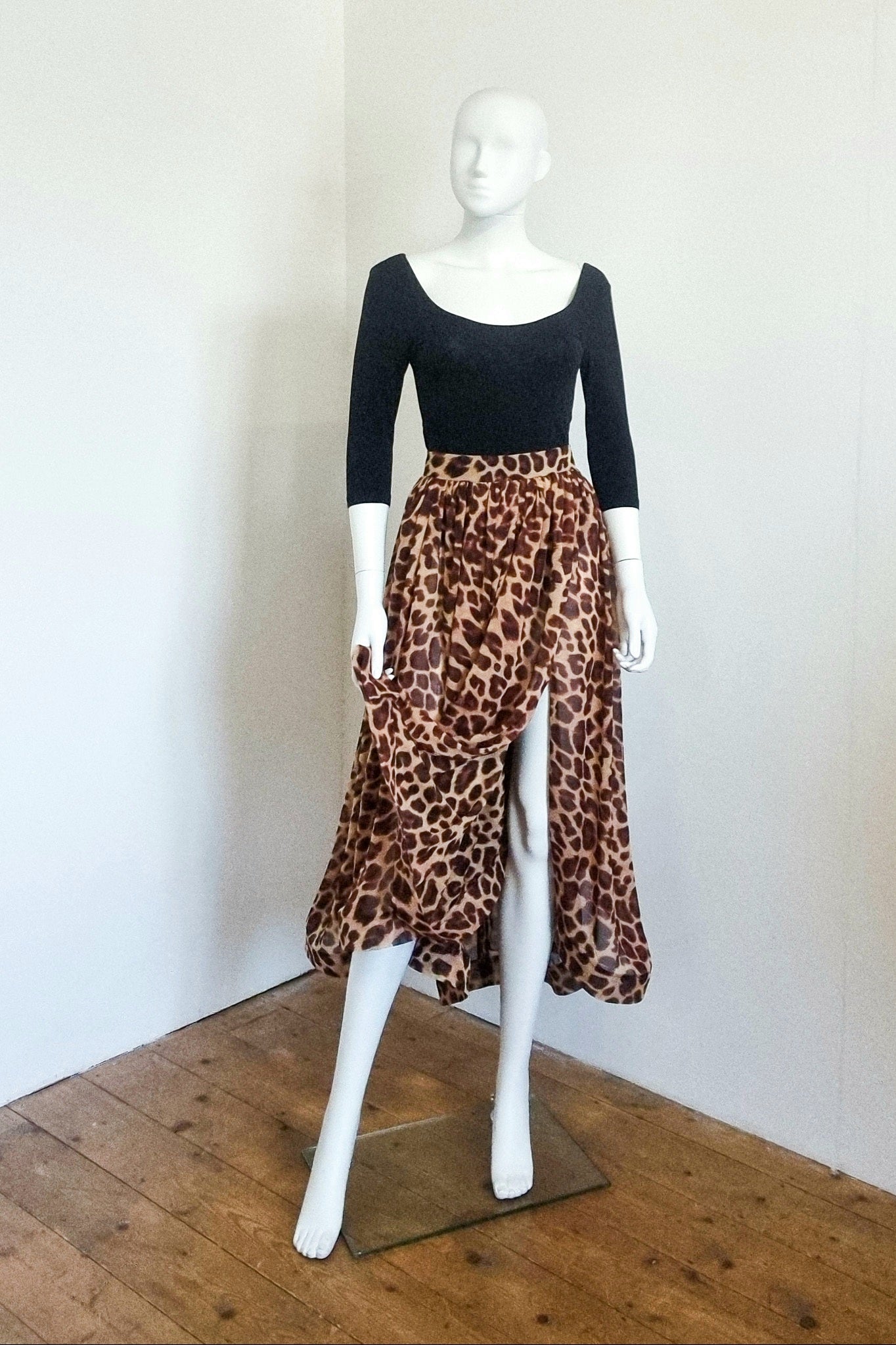 Fifi Skirt - Lightweight Silky Leopard