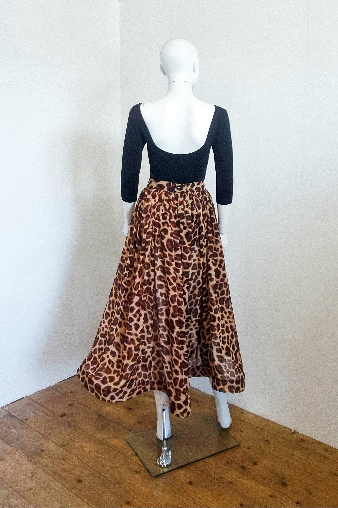 Fifi Skirt - Lightweight Silky Leopard