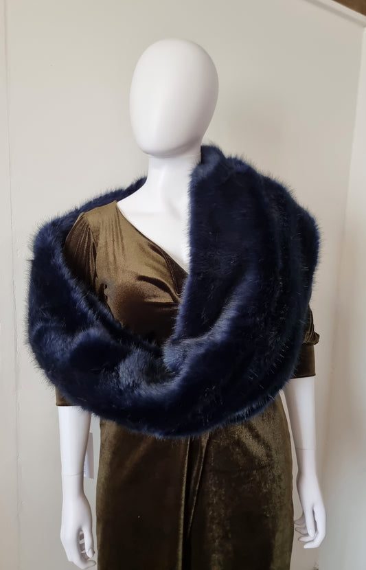 Luxury Fur Snood - Midnight