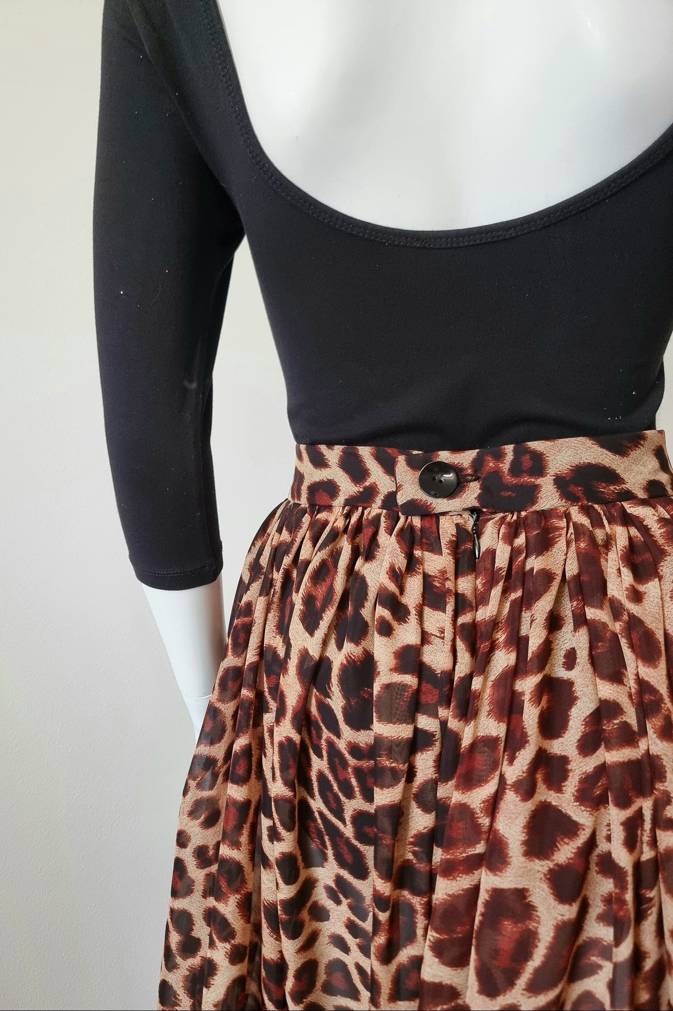 Fifi Skirt - Lightweight Silky Leopard