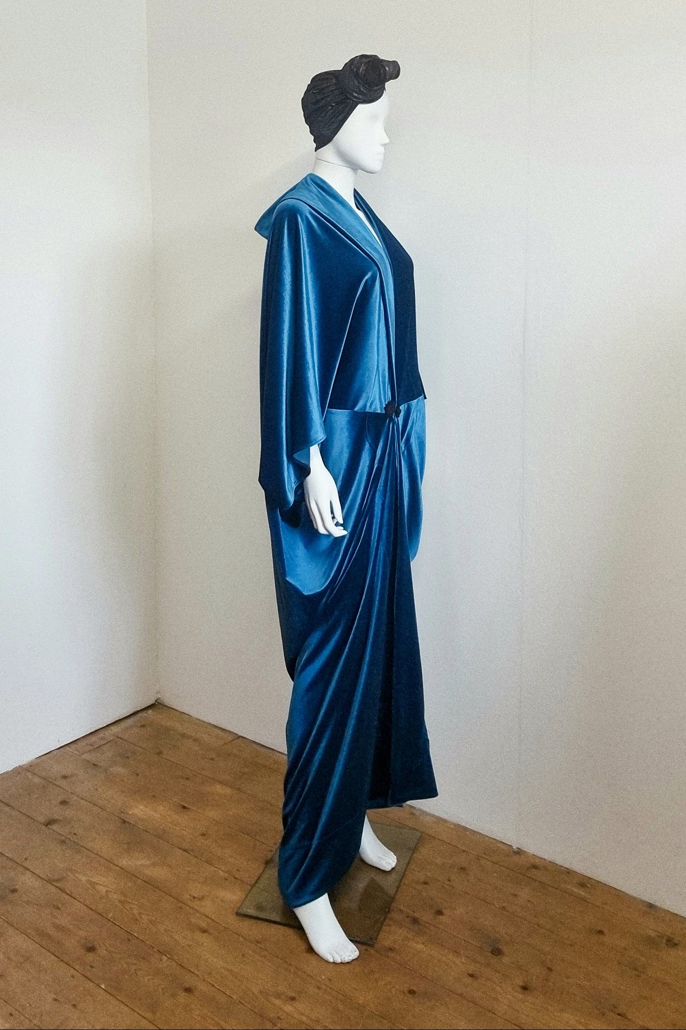 Ophelia - Teal Velvet