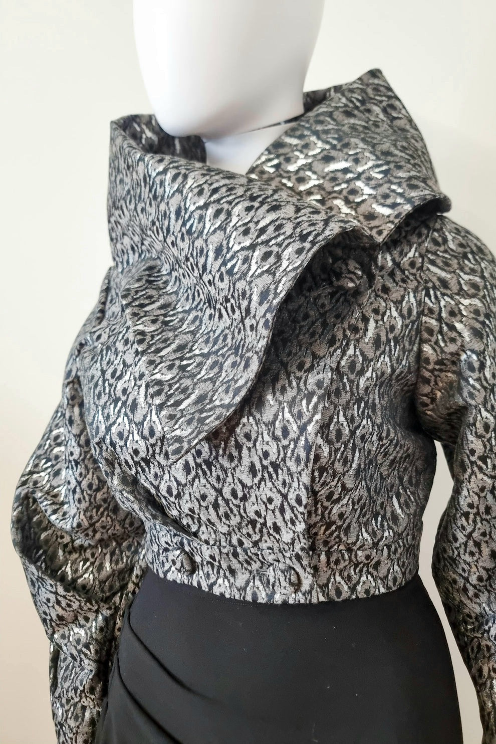 Lileth Coat - Silver/Grey Metallic Leopard