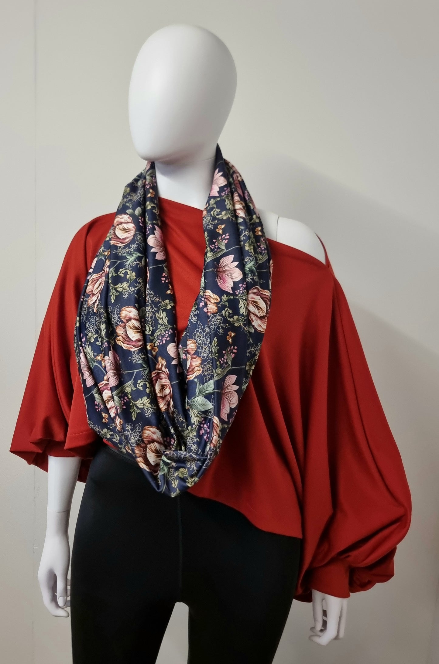 Luxury Snood - Midnight Floral
