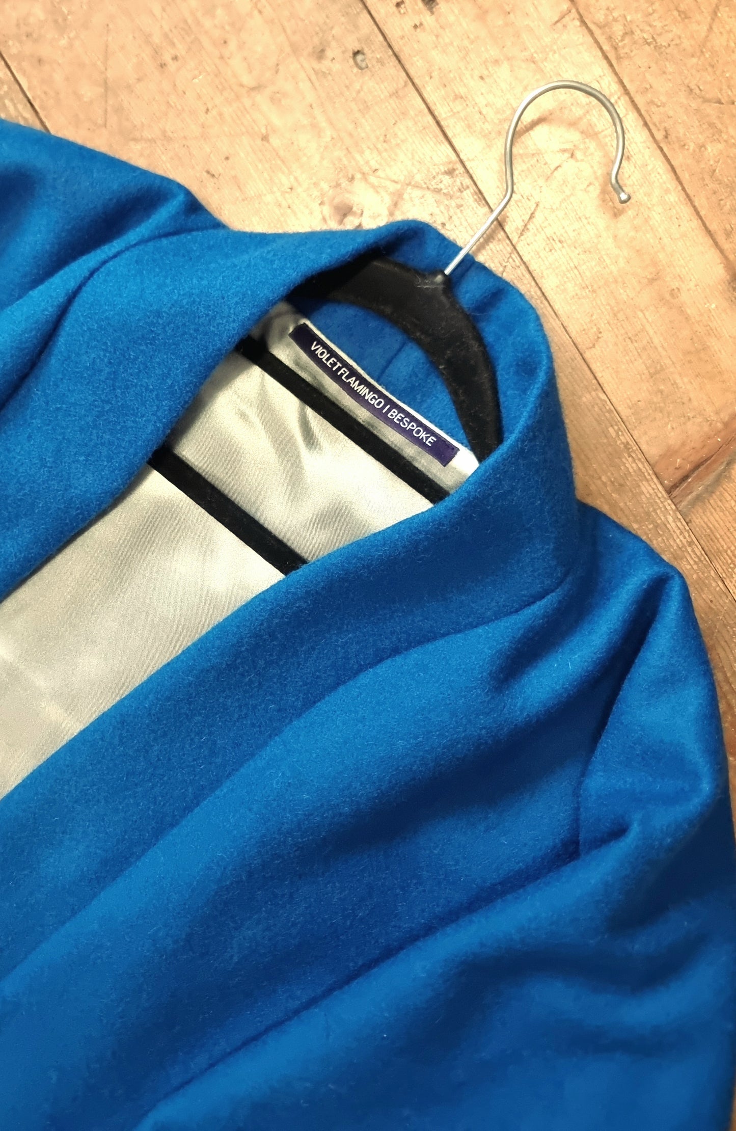 Tippi - Teal/Blue Lined in Silver