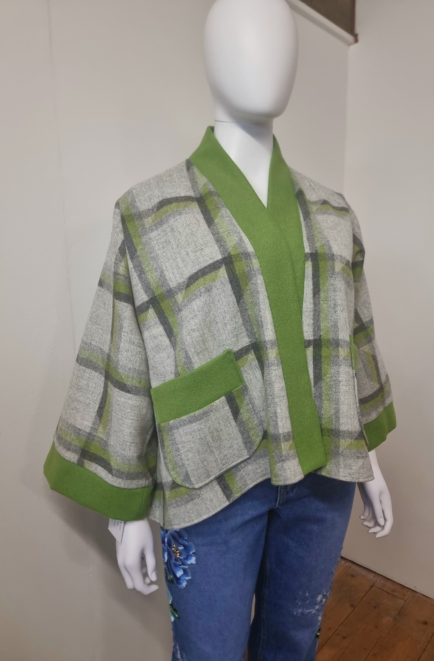 Tippi - Grey & Green Wool